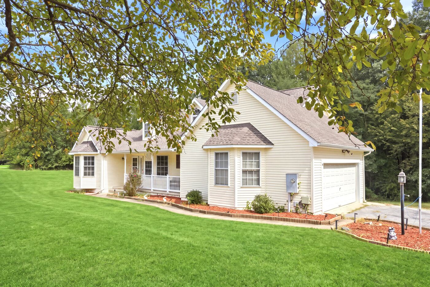 6870 Hawkins Gate Road, a 3.62-acre property for sale in La Plata, Maryland